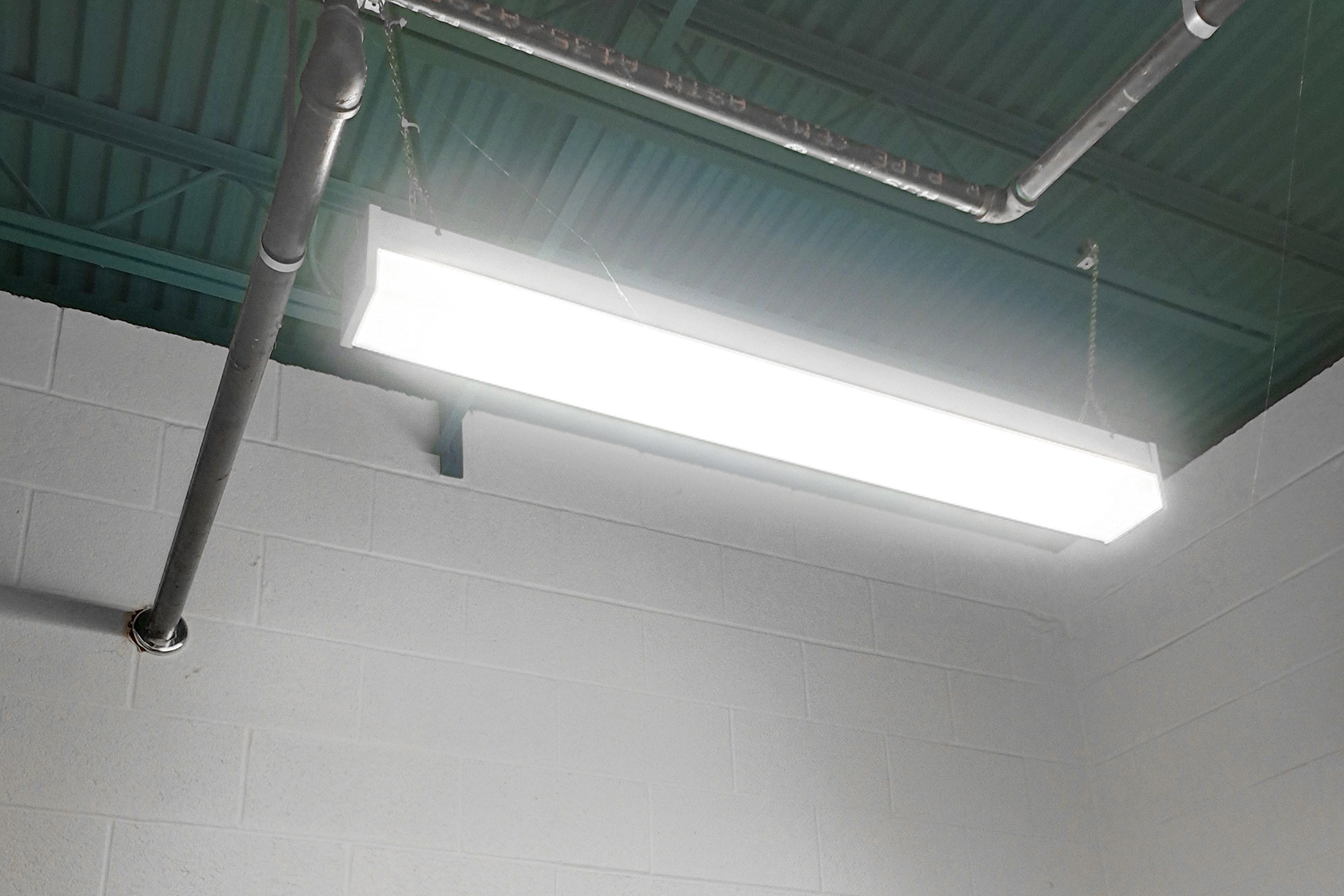 آخرین مورد شرکت برنامه های کاربردی چراغ های پوششی LED